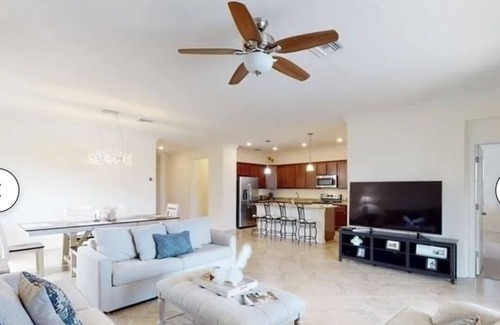 Venice House | Pool home with hot tub,Dog friendly, club house, weight room, and more