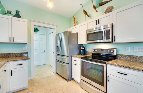 Jacarandas House | Pool w/Waterfall: Colorful Cape Coral Gem!