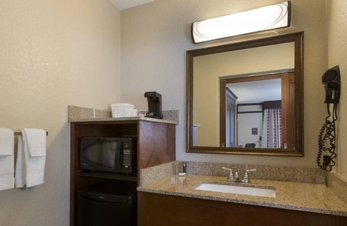 Florida Central Atlantic Coast House | Prime Location! 3 Serene Units, Pool, Free Parking, Near Walt Disney World
