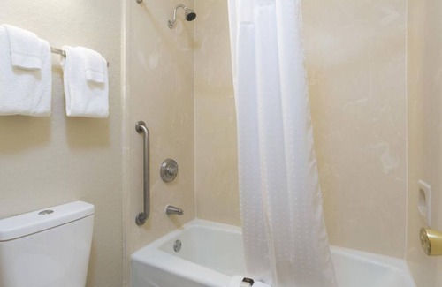 Florida Central Atlantic Coast House | Prime Location! 3 Serene Units, Pool, Free Parking, Near Walt Disney World