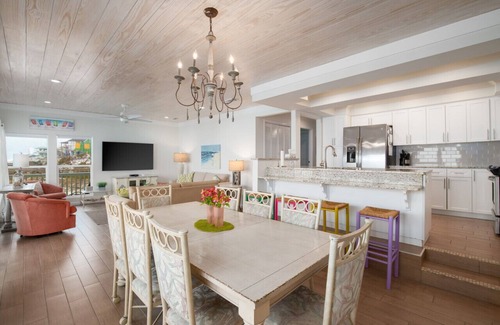 Seagrove Beach Condo | Private Beachfront on West Corner! Free Setups! Deck access to uncrowded beach!