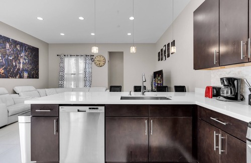 Croissant Park House | Private house in Miami/Ft Lauderdale near airport & Beach