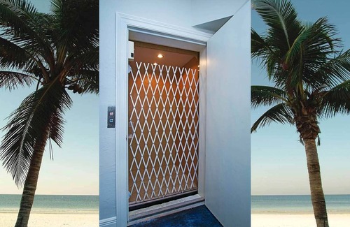 Beachview Country Club Estates House | Private Pool, Sanibel Island, Sun Villa