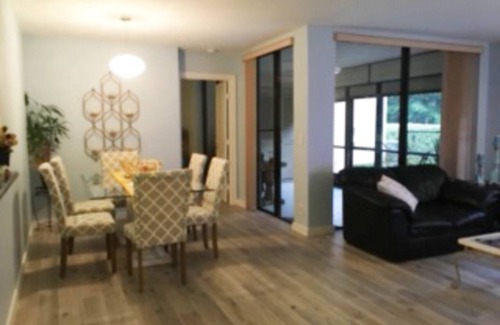 Boynton Beach Resort | Private room ∙ 1 guest