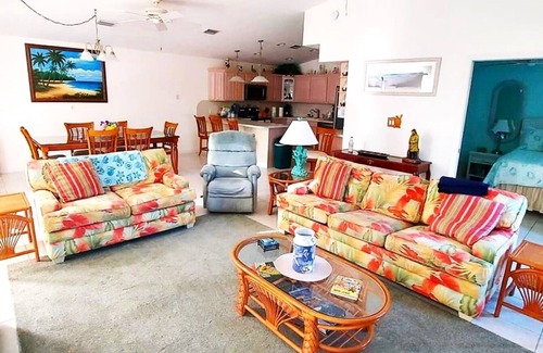 Key Colony Beach House | Quick Boating Tiki Hut, Canal, Pool club, Dock and Near Open Water!