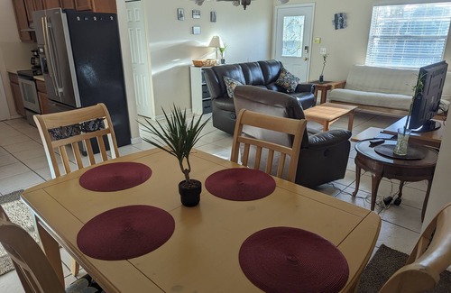 Port Saint Lucie House | Quiet neighborhood, short drive to the best of Treasure Coast!