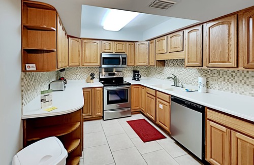 Pensacola Beach Condo | Regency Towers #302 West | Condo, Balcony + Views!