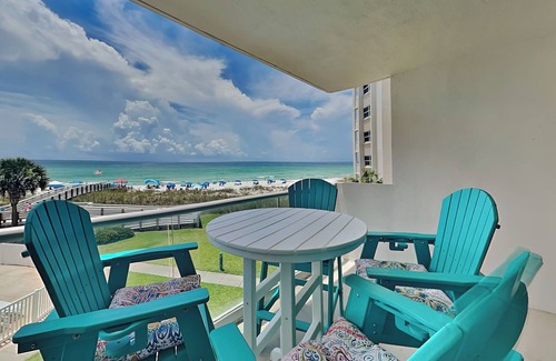 Pensacola Beach Condo | Regency Towers #302 West | Condo, Balcony + Views!