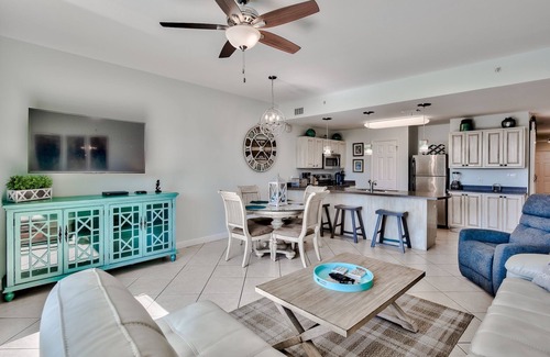 Fort Walton Beach - Destin Condo | Relax and Enjoy Gulf Views & Excellent Pools, 3rd floor, Garage Parking