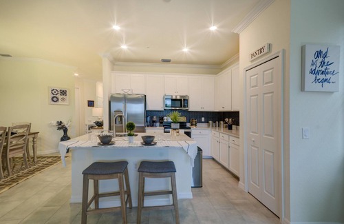 Lakewood Ranch Condo | Remarkable 3bed/2bath Condo in Lakewood National