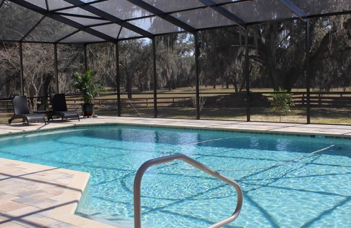 Floral City Bed & Breakfast | Rock Pointe Ranch