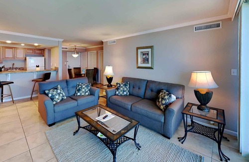 Villa Sabine Condo | Sabine Yacht & Racquet #5C | Boat Slips, Views!