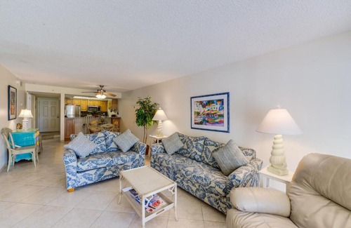Sanibel Apartment | Sanibel Siesta On The Beach Unit 202 Condo