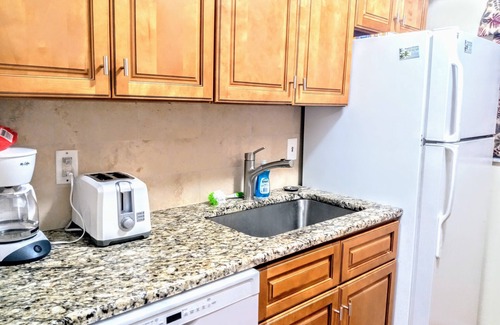 Gulf Gate Estates Condo | Sarasota Near Siesta Key. 2 Brs with King beds, Patio, 1st floor. Large Patio.