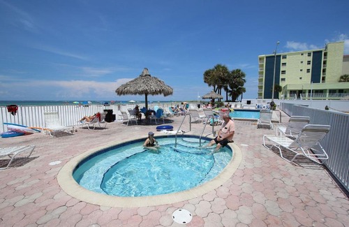 Madeira Beach House | Sea Breeze by Florida Lifestyle Vacation Rentals