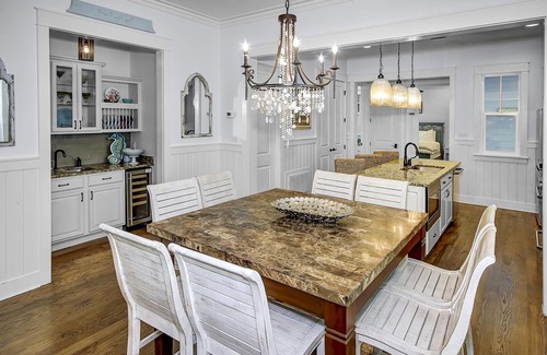 Watercolor House | 'Seas the Day' in WaterColor Beach 5 Bdrm/Slps 10| Steps to Dragonfly Pool!