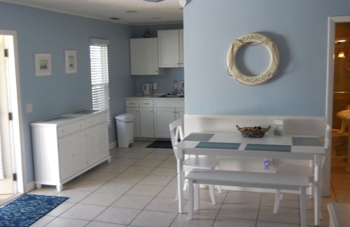 Holmes Beach Condo | Seaside Bungalow - Beautiful Gulf of Mexico beach and heated pool