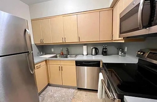 Northeast Miami Condo | Secure, Spacious & Spotless 1bd/1 bath