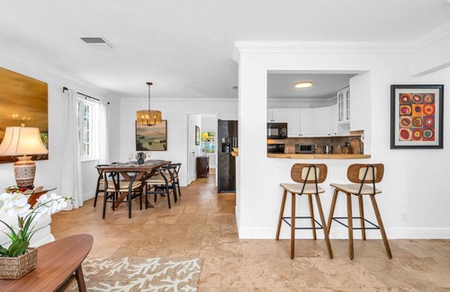 Southside House | Serene Getaway Near Golf Club + Fire Pit!