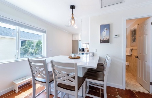 Bradenton Beach Condo | Share our piece of paradise - 85 Flip Flop Steps to the Beach