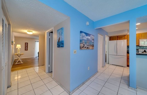 Siesta Key Condo | Siesta Key Beach Duplex - 2 Bedroom, 3 Beds, 3 Bathroom w/Heated Pool.