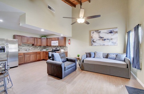 Boynton Beach House | Sleeps 20, 8 Bedroomss, 4 baths!