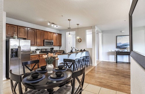 Florida Central Atlantic Coast Condo | ★SPACIOUS 4BD/2BA★CONVENTION CENTER/UNIVERSAL EPIC UNIVERSE WALKING DISTANCE