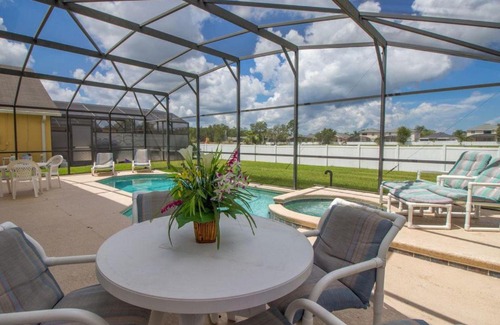 Seasons Apartment | Spacious 7 Bed Home in Kissimmee