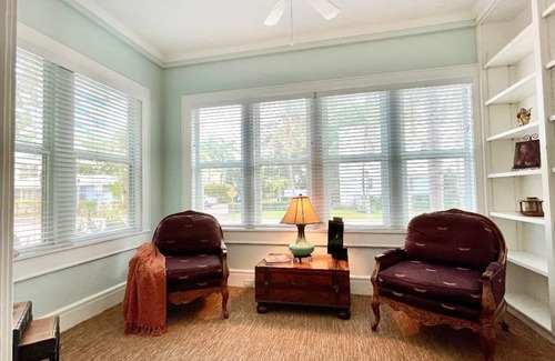West Palm Beach House | Spacious beautiful historic home, walk/bike to downtown, Palm Beach