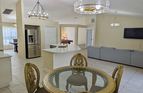 Vero Lake Estates House | Spacious Family Retreat