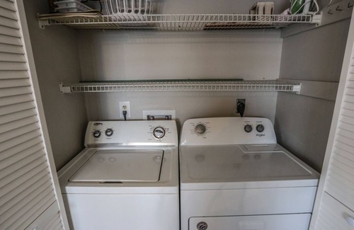 Fort Myers Beach House | Spacious, modern beach home w. private pool, walk to beach