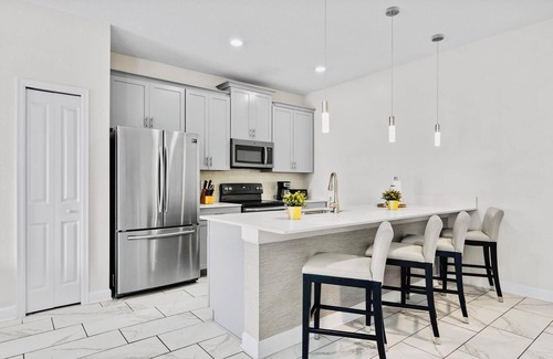 Four Corners House | "Spectacular 5BR ChampionsGate Townhome w/Private Pool & Oasis Club Access"