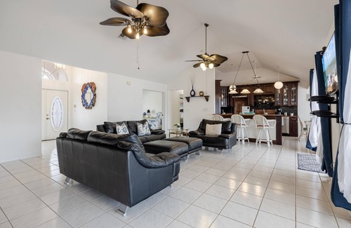 Cape Coral House | Spectacular View, Heated Pool,Sweet Deal! - Villa Sweet Dreams - Roelens Vacations