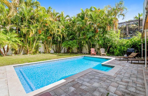 Anna Maria House | Spring has Arrived!