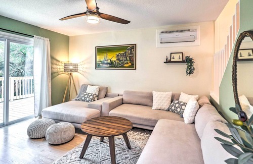 Historic Old Northeast House | St Petersburg Escape w/ Fireplace & Patio!