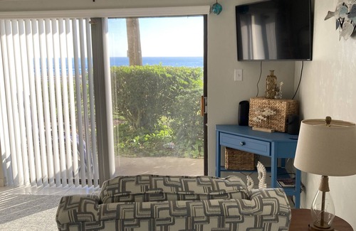 Glenwood Condo | Stunning 2 bed/2 bath Ocean front condo