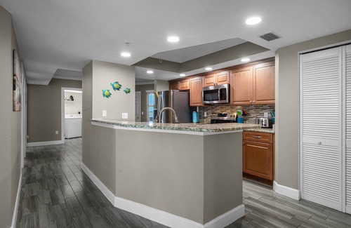 Daytona Beach Shores Condo | STUNNING 3 BED/3 BATH OCEANFRONT CONDO