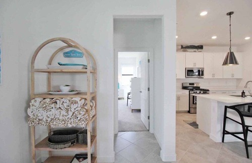 Lakewood Ranch House | Stunning 3BR pool home in resort like Lorraine Lakes - Casa De Bleu