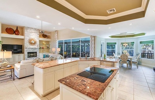 Beachview Country Club Estates House | Stunning Executive Golf Course Home Overlooking 7th Fairway! New to rental market!