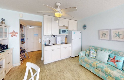 Treasure Island Condo | Stunning Views in this Beautifully Decorated Beachfront Studio with Private Balcony & Heated Pool