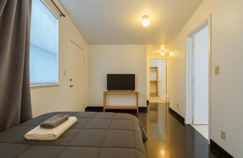 Midtown Apartment | Stylish Wynwood studio