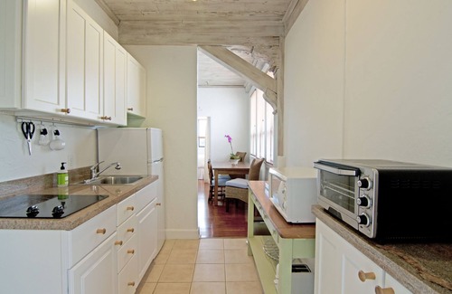Palm Beach - West Palm Beach Condo | SUN-FILLED PENTHOUSE; WALK TO BEACH AND IN-TOWN; BEST UNIT IN THE BLDG!
