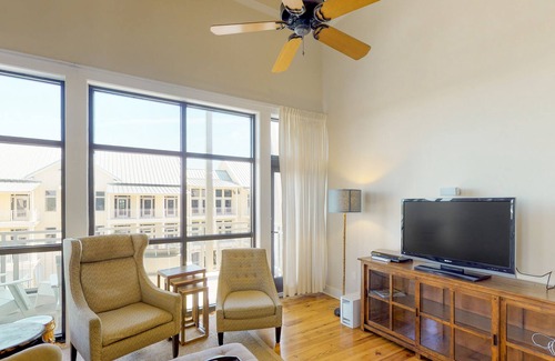 Port St. Joe House | Sun-Kissed Condo by the Bay w/ Free WiFi, Balconies, & a Shared, Outdoor Pool