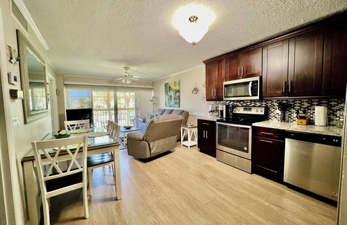 Fort Pierce Condo | Sunrise Dreamz - Steps from the Beach equipped with all you need!