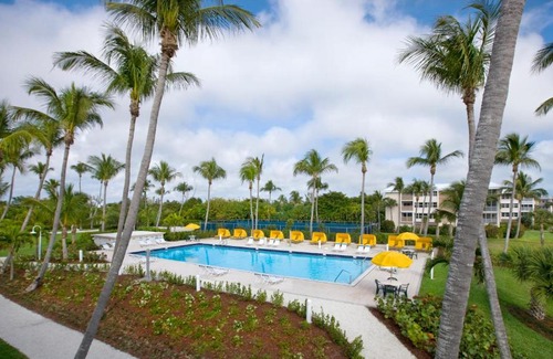 Sanibel Hotel | Sunset Beach Inn