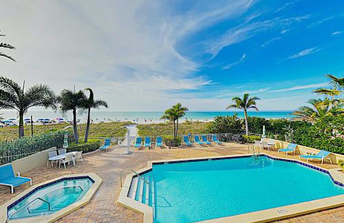 Indian Rocks Beach Apartment | Sunset Paradise #10