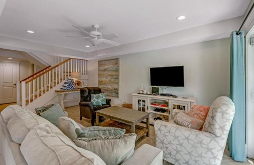 Anna Maria House | Sunset Shore by AMI Locals