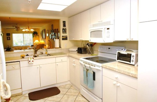 Holmes Beach Apartment | Sunshine Beach Rentals
