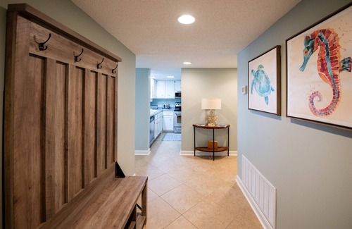 Amelia City Condo | Surf & Racquet Club B148 -Pool | 2 Bed, 2 Bath