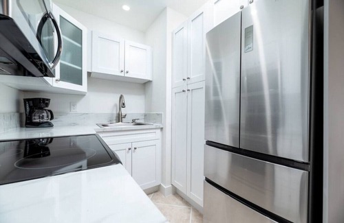 Wilton Manors Apartment | The Heart of Wilton #2